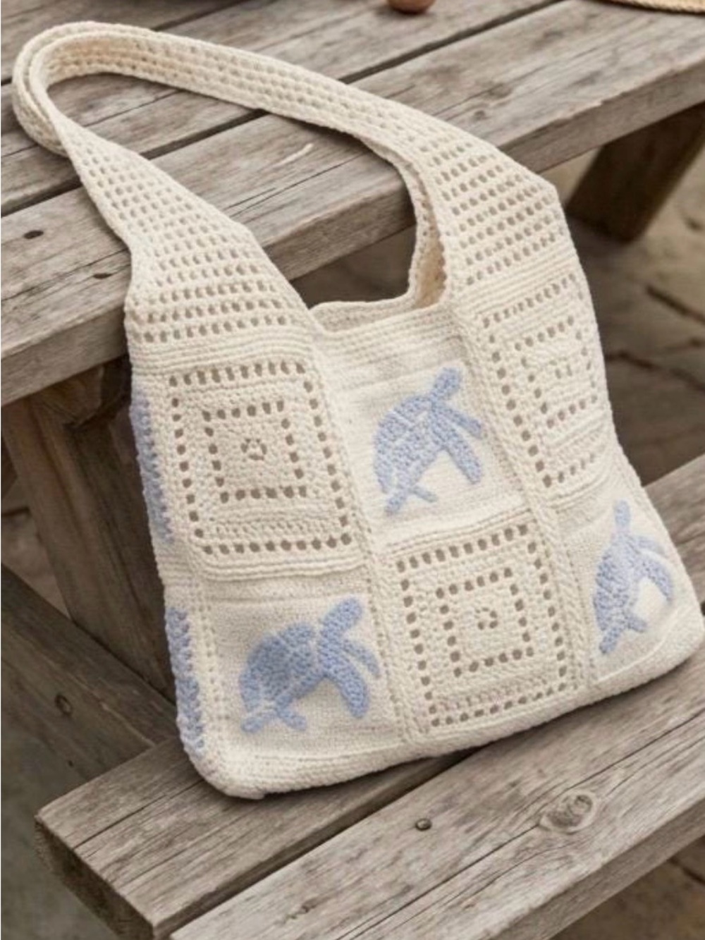 Crochet Beach Bag with Sea Turtles Tote- NWOT